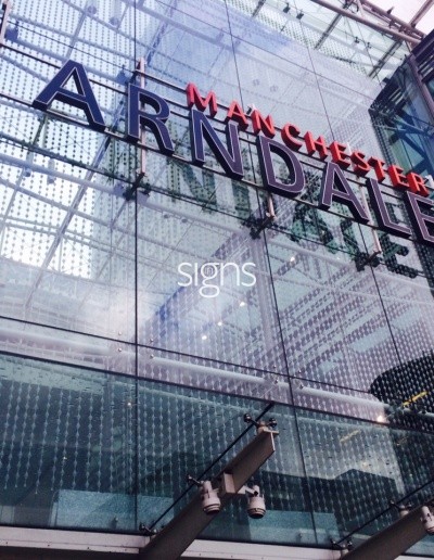 Manchester Arndale 3D Signage