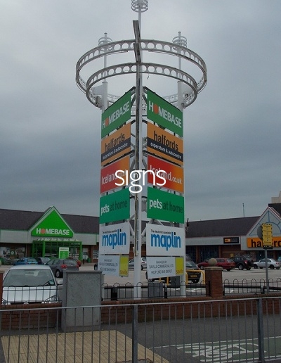 Savills Commercial Ltd Retail Park Signage