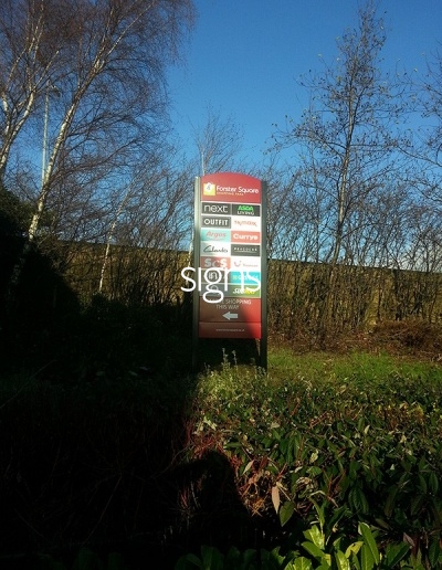 Forster Square Shopping Park Totem Signage