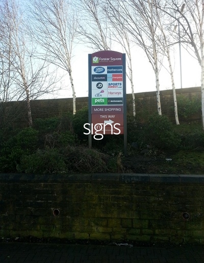 Forster Square Shopping Park Totem Signage